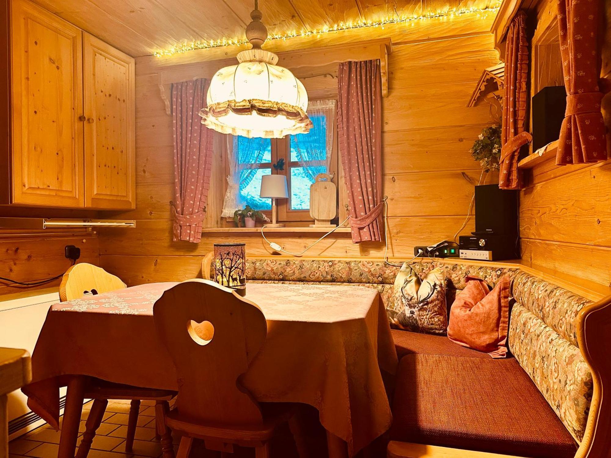 Almbruennerl Die Almhuette Auf Der Raffner Alm Ruhpolding Εξωτερικό φωτογραφία