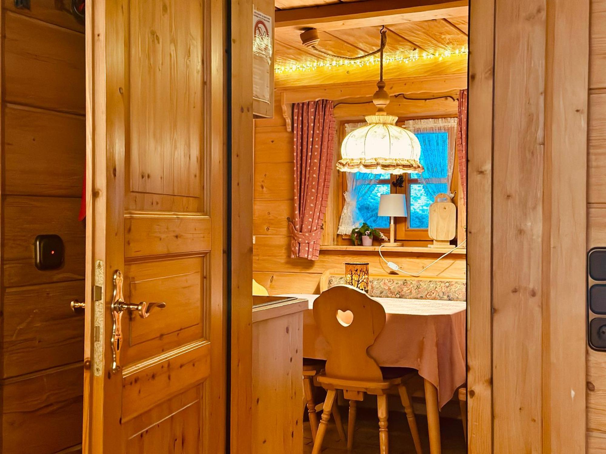 Almbruennerl Die Almhuette Auf Der Raffner Alm Ruhpolding Εξωτερικό φωτογραφία